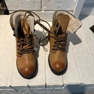 MIA MAYLINN Winter Faux Shearling Lined Hiking Boots For Women's Sz 8.5